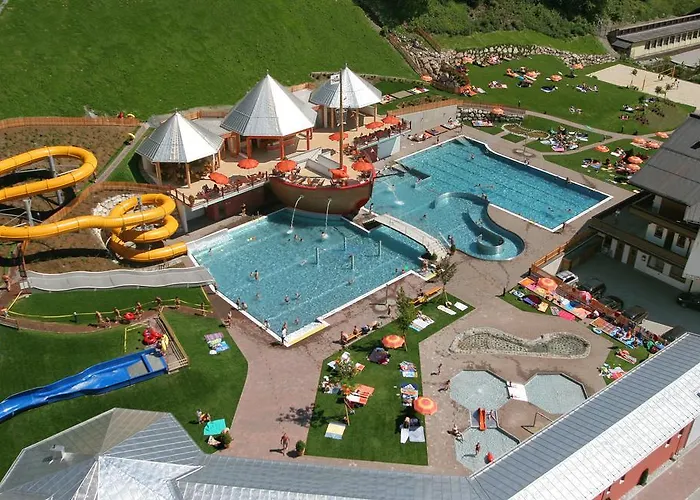 アパート Mimo ザールバッハ・ヒンターグレム